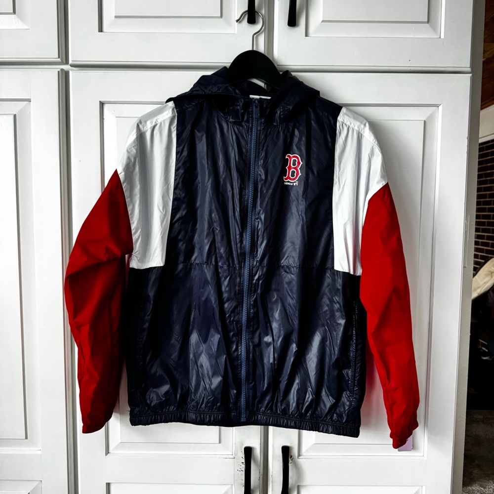 NWT- Genuine Merchandise Boston Red Sox Windbreaker Jacket. Youth Medium